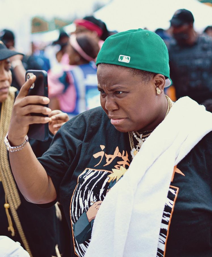 Singer Teni to pay school fees for two private university students 