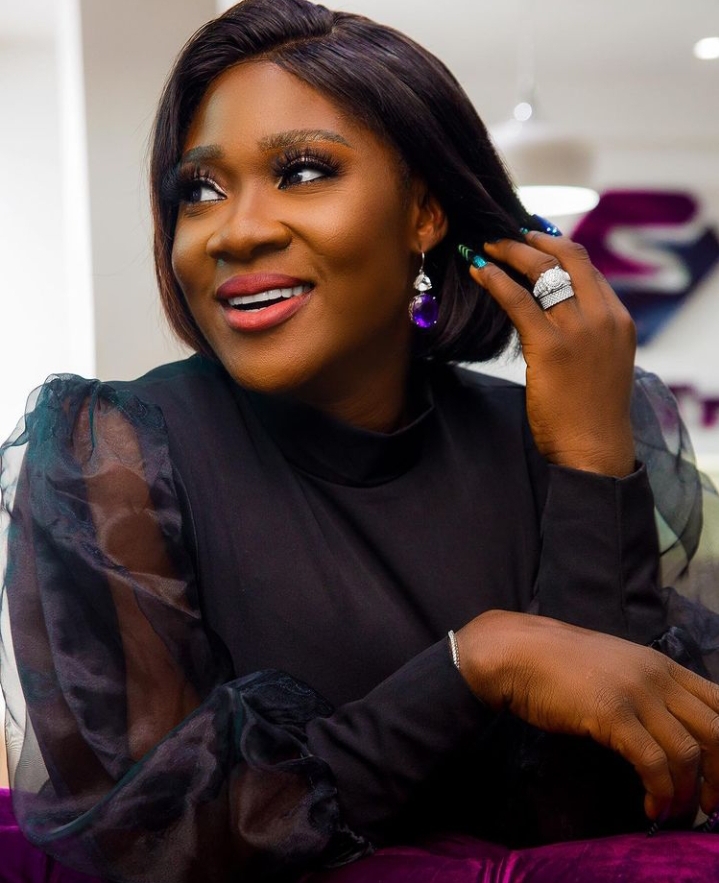 This version of me doesn’t gossip” Mercy Johnson reacts as Eniola Badmus throws shade